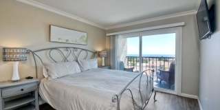 6677 Paseo Del Norte Gallery 7