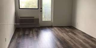 2701 Riverside Dr Gallery 9