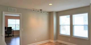 Orchard Hills 6 bed / 3.5 Bath - Partially Furniushed Gallery 27