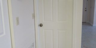 2br/2ba Duplex with Lakeview Gallery 15