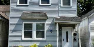 513 E Ormsby - Renovated Duplex in Shelby Park 513 E Ormsby - Renovated Duplex in Shelby Park Gallery 1
