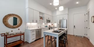 Alexan Florence Gallery 64