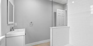 2106 MANTON Street Gallery 18