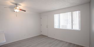 La Lomita Gallery 16