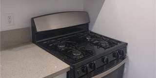 24019 Sylvan  St. Gallery 9