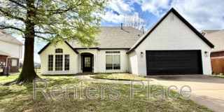 3827 West Canton Street Gallery 1