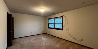 $1,995 | 4 Bedroom, 2.5 Bathroom Multi Floor Duplex | No Pets | Available for an August 1st, 2026 Move In! Gallery 14