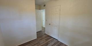 Clean 3 bedroom block home in Daytona! Gallery 8