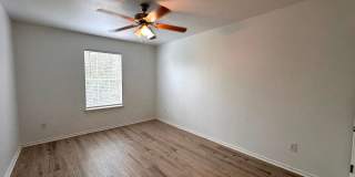 Recent Remodeled, Two Story 4 Bedrooms 2.5 Bathrooms Home for Rent in Prime West of Elgin, Texas, Cul-De-Sac, easy access to 290 and 95. Gallery 18