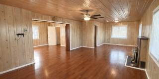 Great home just outside of town! Gallery 14