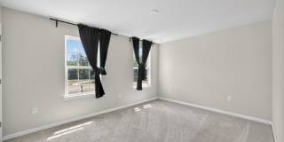 Panther Creek Family Home Gallery 21