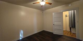 3/1 - Renovated Ranch-Style home minutes from Downtown Gallery 18