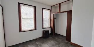 *Spacious 2BD/1BA Single-Family Home Available in Oakland* Gallery 20