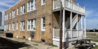 122 Dewey Pl Gallery 21