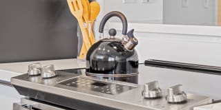 Pruneyard West Gallery 33