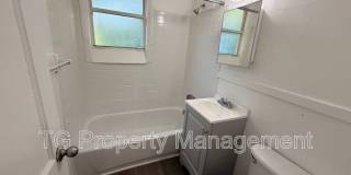 6031 Transylvania Ave Gallery 7