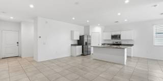 1575 East Fletcher Drive Gallery 7