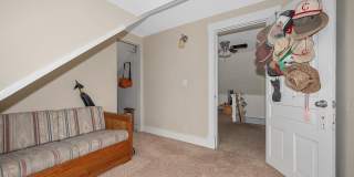 3223 Bach Avenue Gallery 13