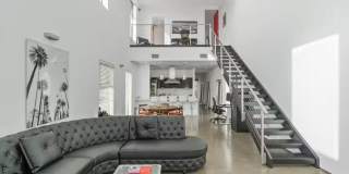 611 N Bronson Ave Gallery 1