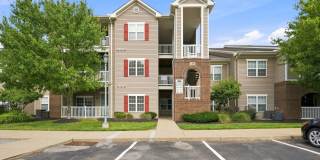 MAIN LEVEL LIVING IN GATED COMMUNITY Gallery 1