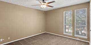 Charming 2BR Condo with Vaulted Ceilings, Fireplace & Pool Access Charming 2BR Condo with Vaulted Ceilings, Fireplace & Pool Access Gallery 22