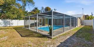 Charming Sarasota Retreat –4-Bedroom/3-Bathroom Modern Pool Home Near Everything! Gallery 41
