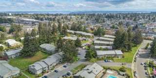 Cozy Condo Living in Tacoma's Desirable Highlands Community | Pool, Gym & Clubhouse Gallery 20