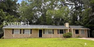596 Crestmont Court Gallery 1