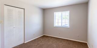 Pickwick Farms Apartments Gallery 29