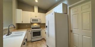 Beautiful 3 Bedroom Condo in Renton, WA! Gallery 10