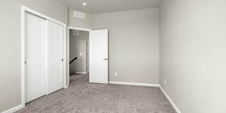 Luxury 4 Bed Townhouse with Amazing City and Mt Views on Westside Gallery 21