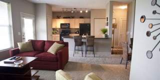 Broadmoor Hills Gallery 13