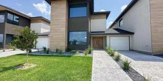 4602 JUNIPER DR. Gallery 1