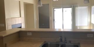 Beautiful Single-Level 3 Bedroom, 2 Bathroom Home in Maricopa Gallery 6