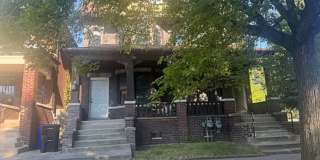4 bedroom spacious townhouse Gallery 1