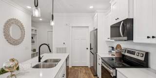 The Emerson at Commonwealth Gallery 12