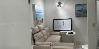 246 Poinciana Dr Gallery 2