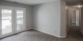Elston Point Gallery 20