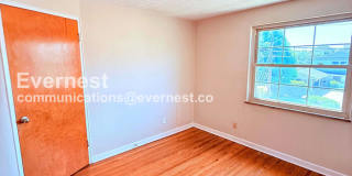 1789 Kings Court Gallery 14