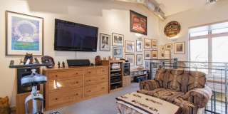 2144 Ashland Avenue Gallery 8