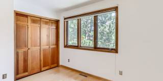 End Unit Townhome with 2 Beds, an Office and Southern Exposure Gallery 10