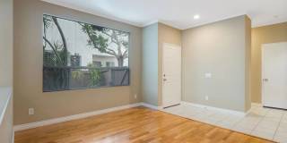 5512 Renaissance Avenue Gallery 9