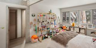 645 Sneaky Lane Gallery 10