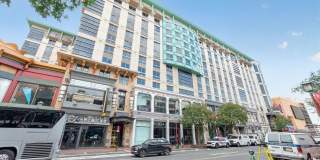 Prime DC Living: Executive 2BD/2BA Apartment in Chinatown/Gallery Place Gallery 1