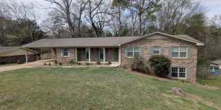 3 bedroom 2 bath in Northwood Lake Gallery 1