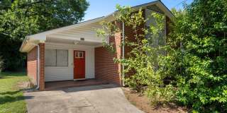 Renovated 3 bed/2 bath with spacious backyard close to downtown. Renovated 3 bed/2 bath with spacious backyard close to downtown. Gallery 1