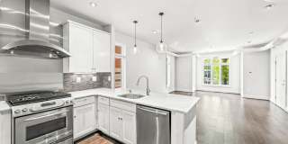 Modern U Street Condo | 2 Bed | 2 Bath | 1000 Sf | Large Balcony | 1 Parking Space Gallery 11