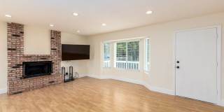 3bd/2ba Single Story Vista Home With A/C Gallery 8