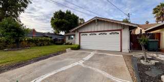 2627 Prestwick Avenue Gallery 1