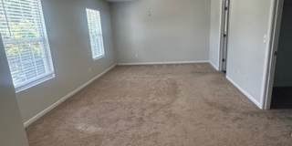 SPACIOUS 4 BED/ 3 BATH HOUSE! SPACIOUS 4 BED/ 3 BATH HOUSE! Gallery 20